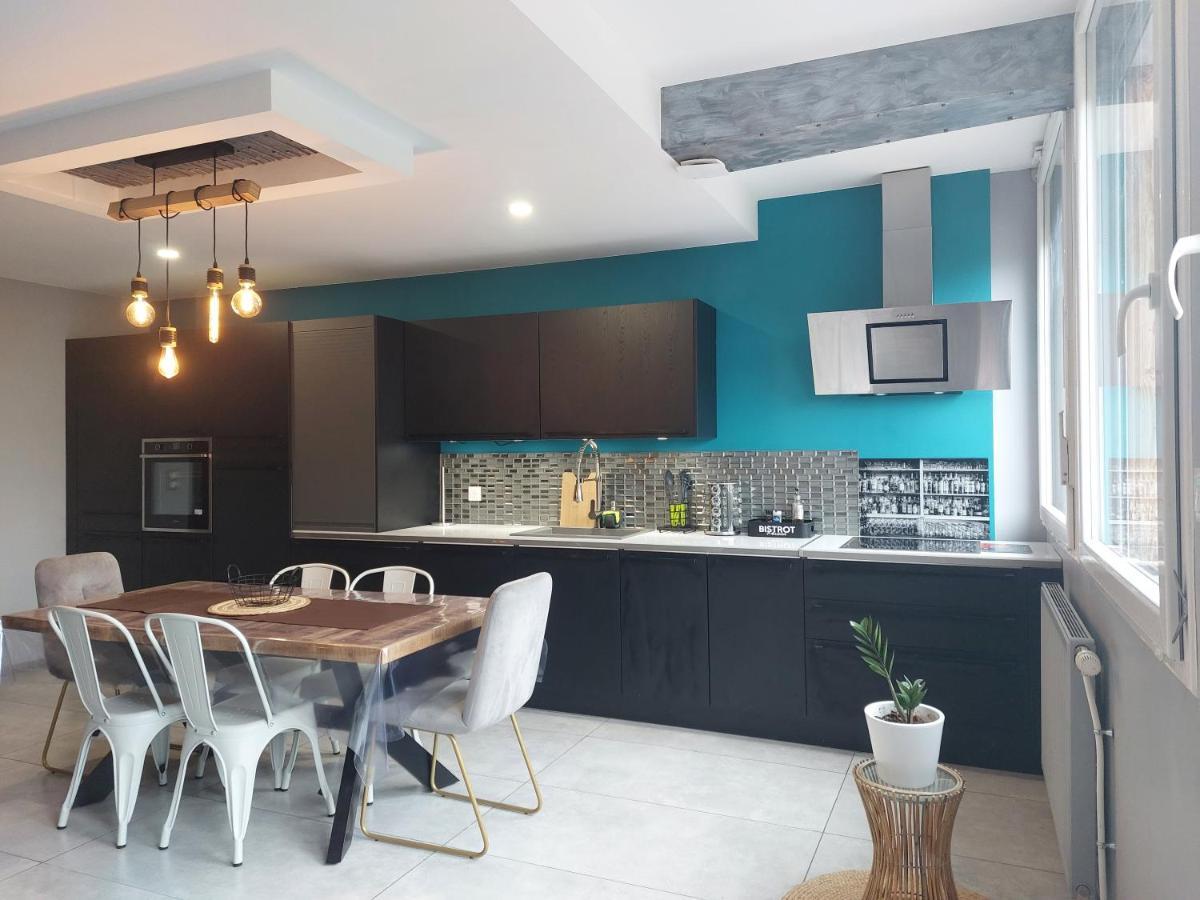 Style Of Industry Apartment Морбие Екстериор снимка